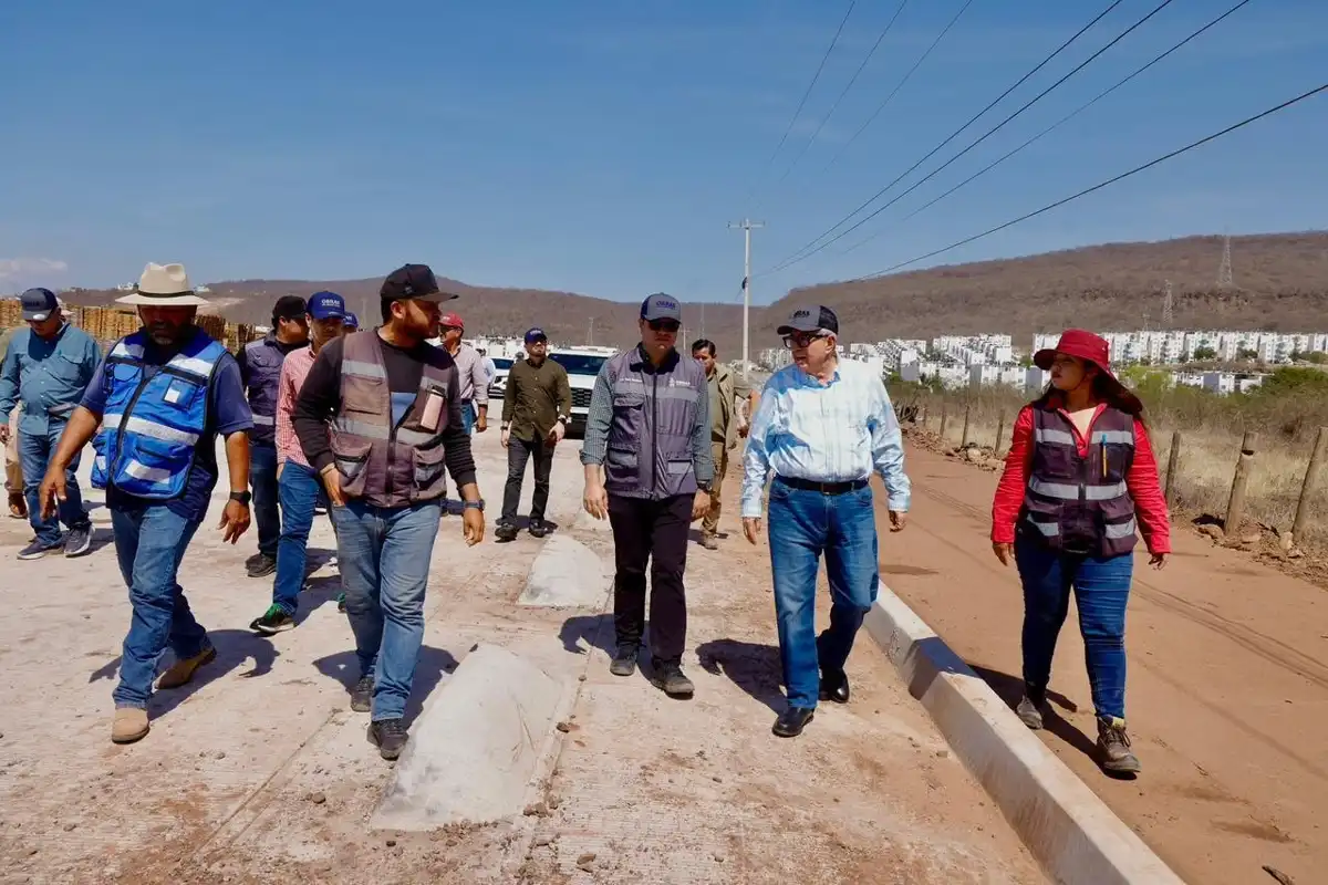 Rocha Moya supervisa avance del enlace del bulevar Agricultores en Culiacán; lleva 75%