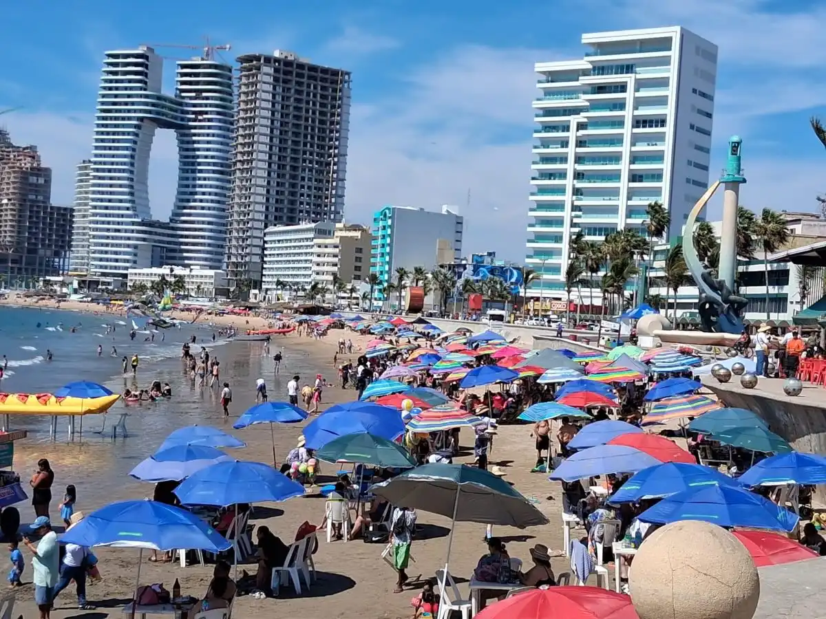 Sinaloa alcanza alta ocupación turística en Semana Santa con más de 2.6 millones de visitantes