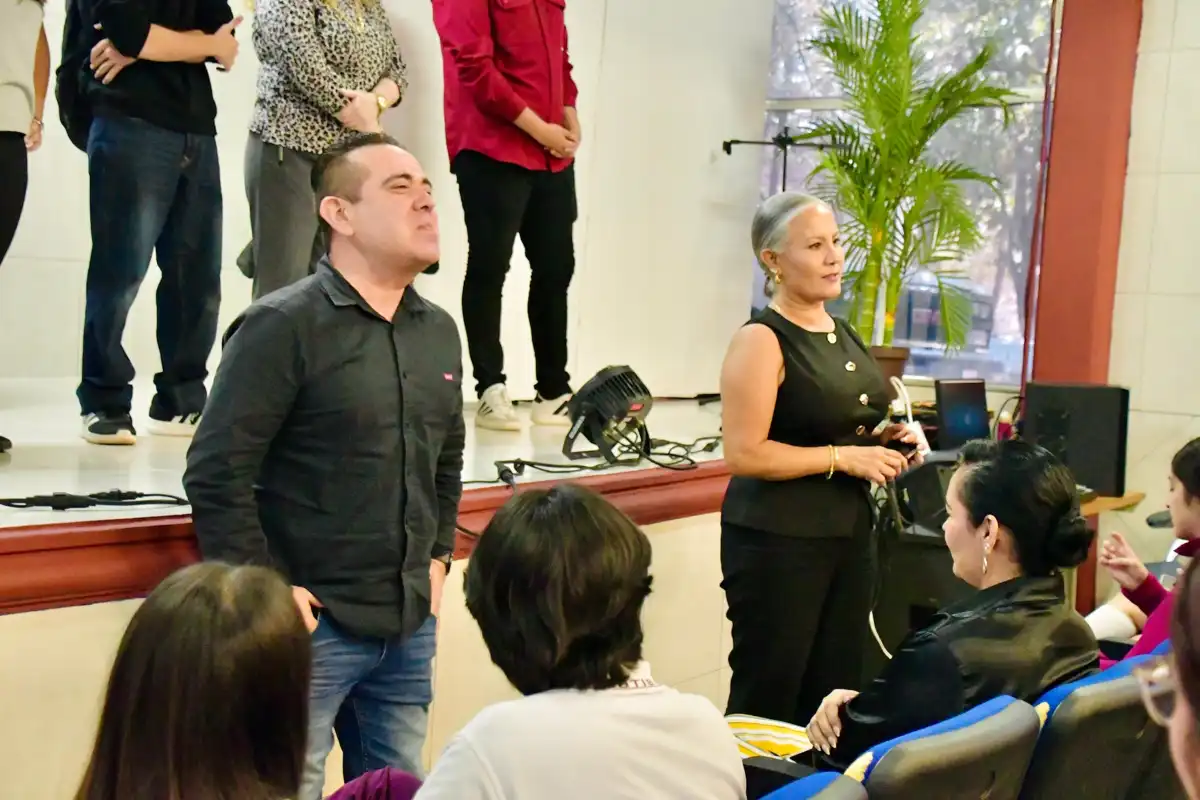 Programa Escuelarte lleva teatro educativo a COBAES y CBTIS de Salvador Alvarado