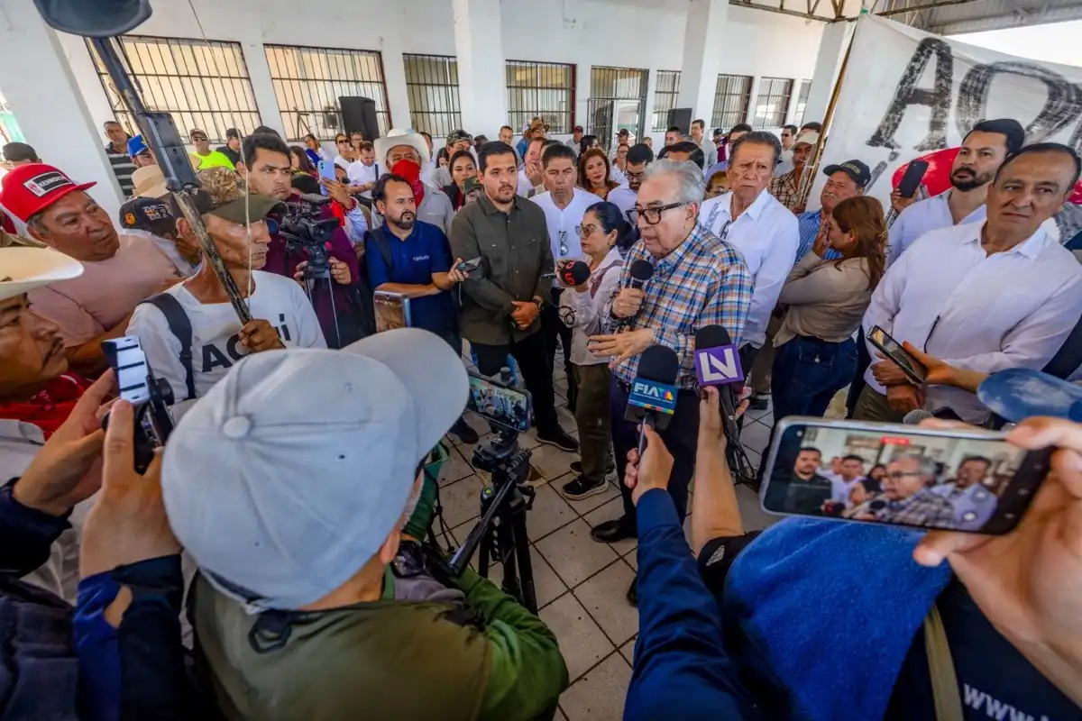 Rocha Moya propone consulta ciudadana sobre planta Mexinol en Topolobampo