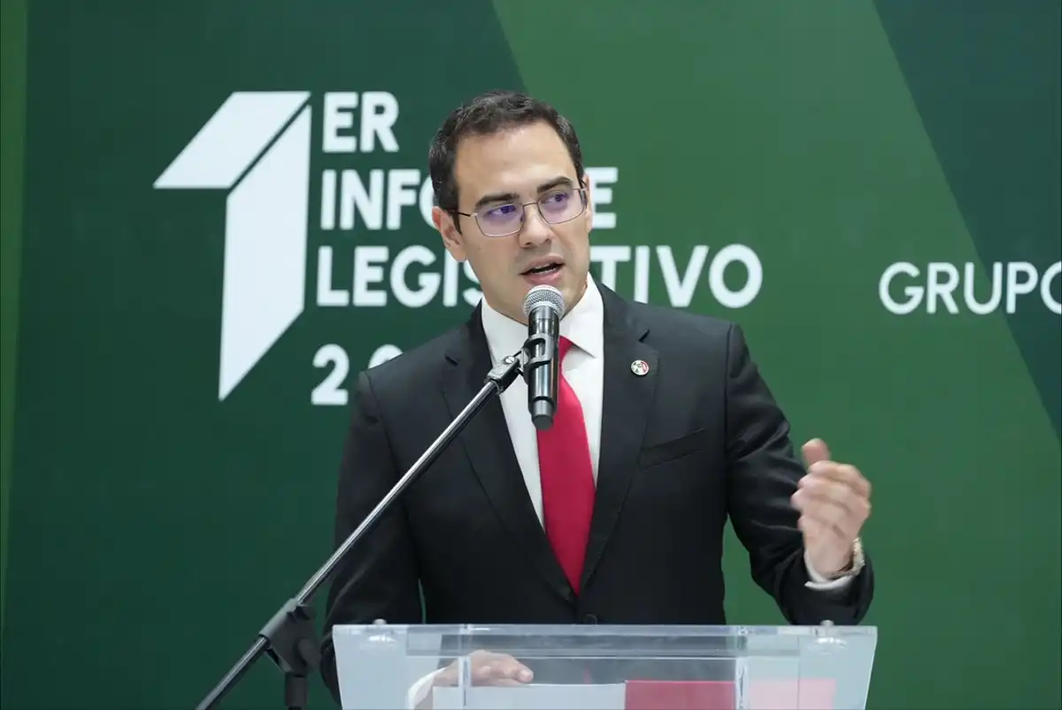 Congreso de Sinaloa aprueba licencia de Bernardino Antelo y designa nuevo diputado