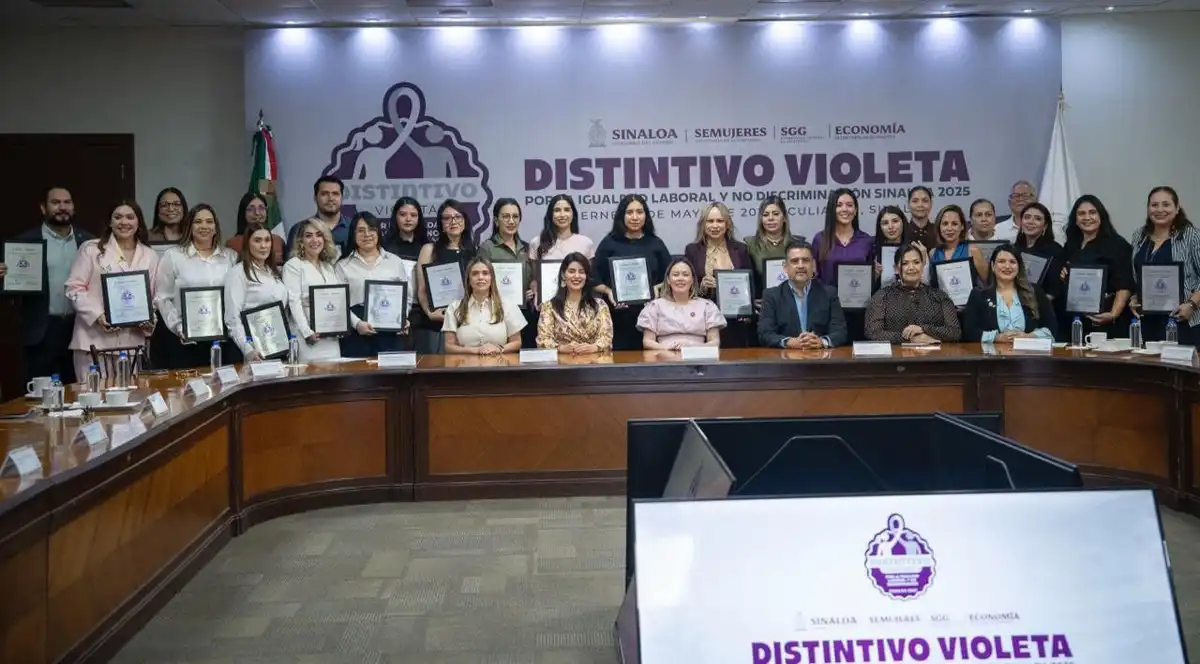 Reconocen a 32 empresas con el Distintivo Violeta por igualdad laboral en Sinaloa