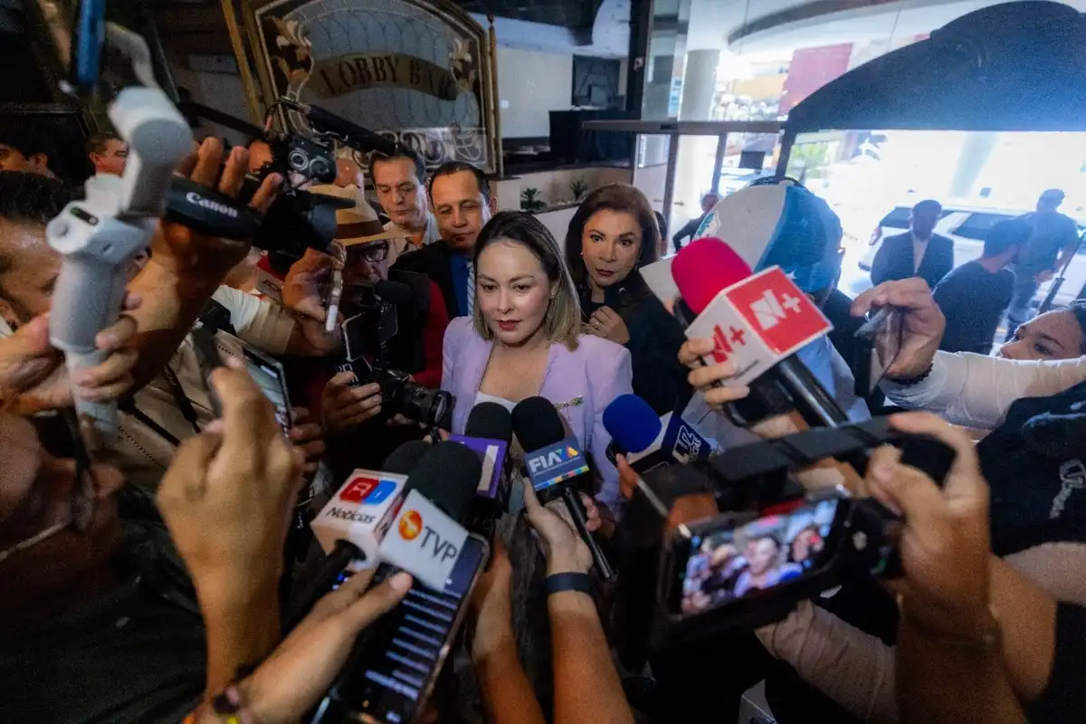 Yeraldine Bonilla destaca mejoras en hospitales y clínicas de Sinaloa