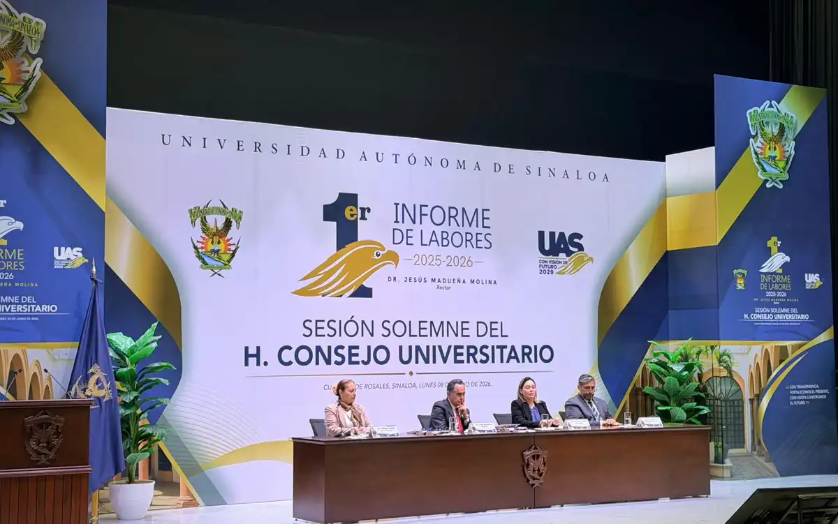 Jesús Madueña destaca crecimiento académico y retos financieros en su Primer Informe de Labores de la UAS