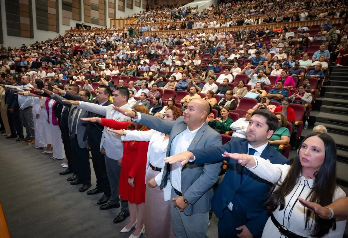 Nuevos directores de la UAS asumen compromiso de fortalecer la calidad educativa y la vinculación profesional