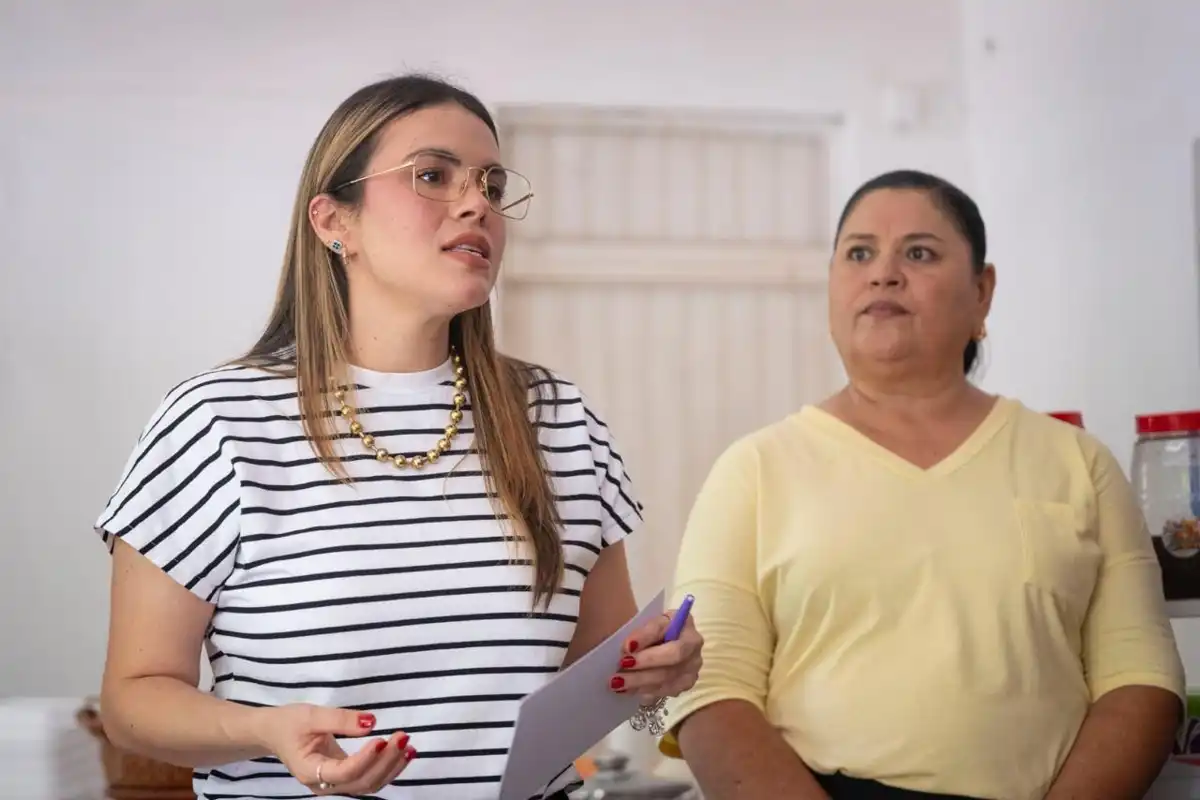Entrega Ayuntamiento de Culiacán 169 mil pesos a emprendedoras de Villa Adolfo López Mateos