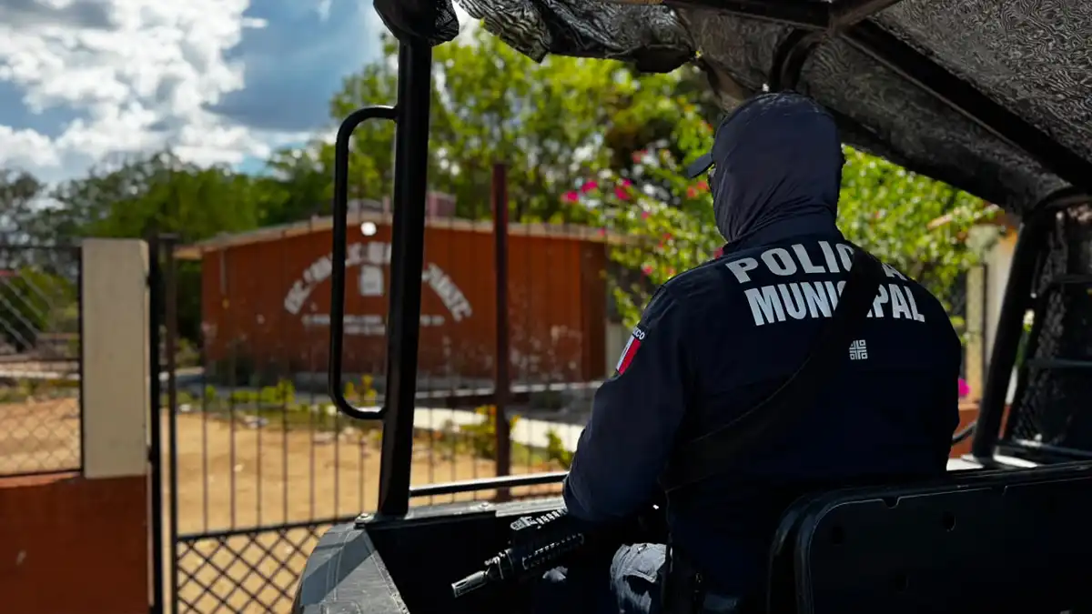 Gobierno de El Fuerte refuerza vigilancia en escuelas durante el periodo vacacional de verano