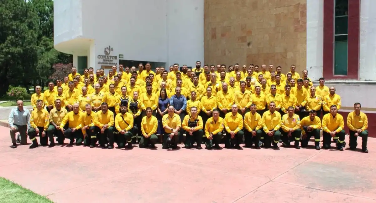 Tres brigadistas de Choix viajarán a Canadá para apoyar en el combate de incendios forestales