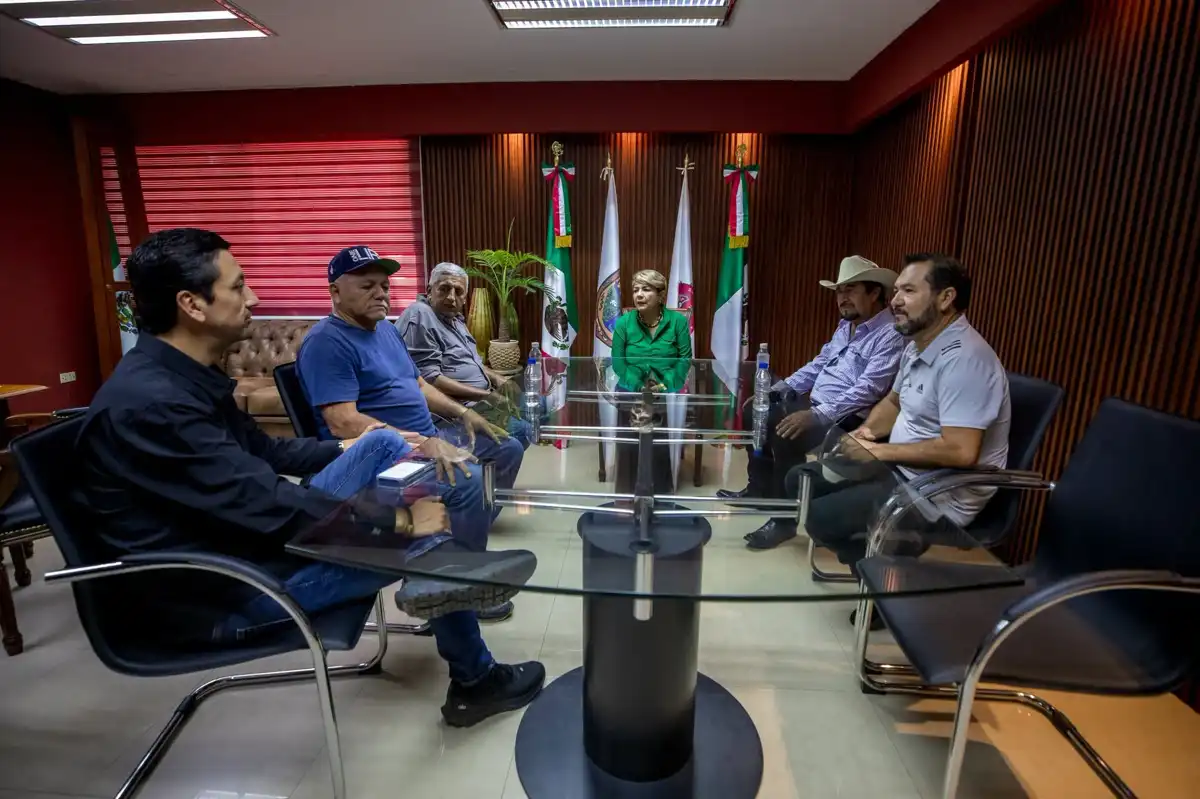 Ayuntamiento de Guasave y Ejido Guasave acuerdan trabajar en temas jurídicos y desarrollo