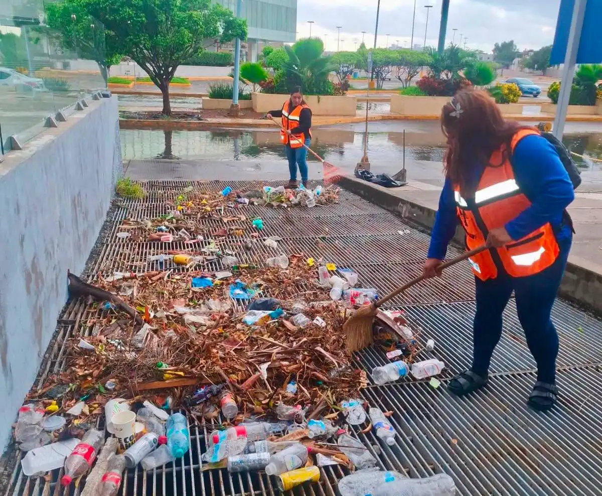 Lluvias torrenciales dejan 156 milímetros de agua y afectaciones en Mazatlán