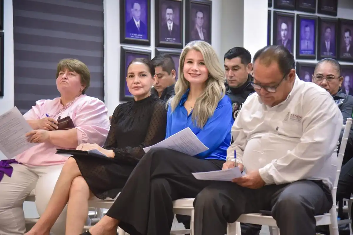 Funcionariado de Ahome recibe capacitación para prevenir violencia contra las mujeres