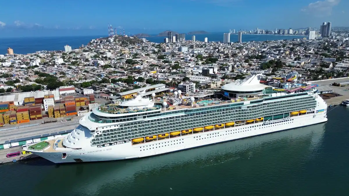 Mazatlán recibe 97 cruceros y más de 359 mil cruceristas de enero a septiembre de 2026