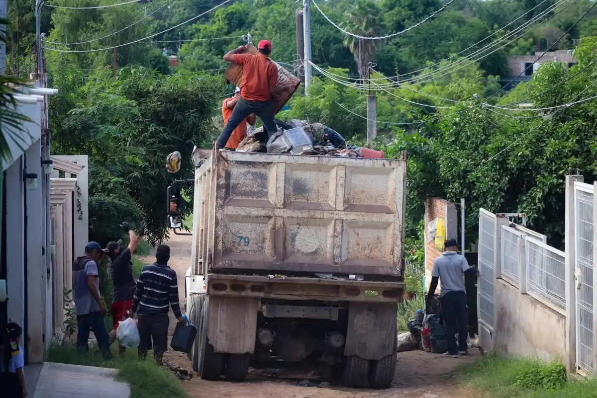 Operativo especial busca normalizar recolección de basura en El Fuerte