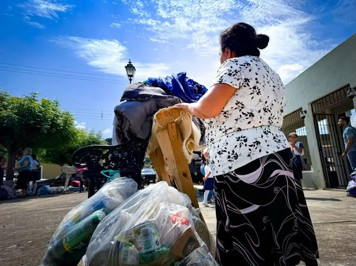 Entregan apoyos humanitarios a más de 80 familias desplazadas en Concordia