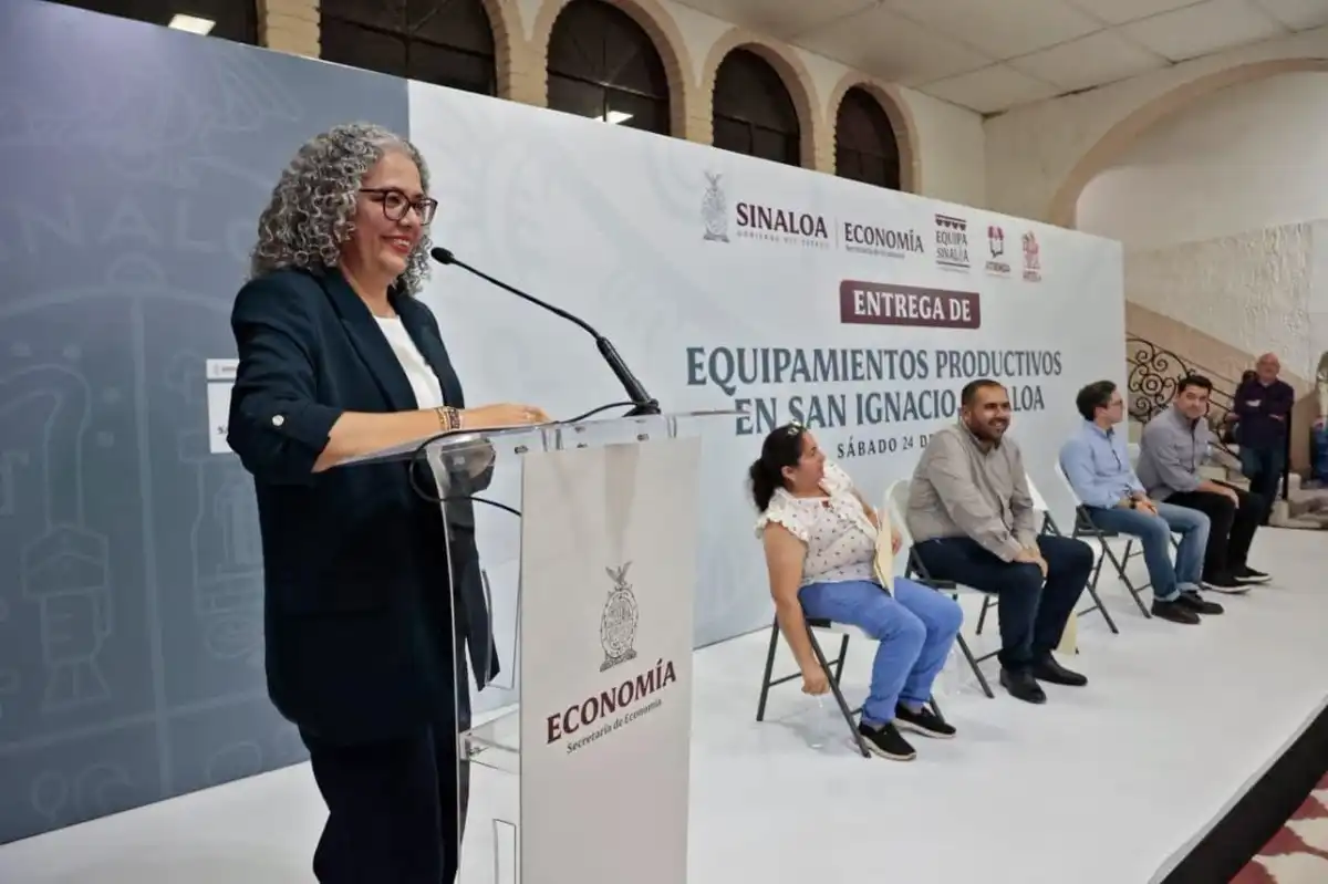 Equipa Sinaloa entrega 215 equipos a emprendedores de San Ignacio