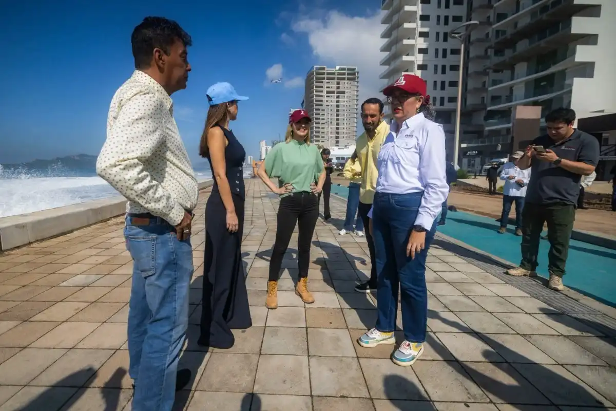 Graciela Domínguez supervisa reconstrucción de tramos del malecón de Mazatlán