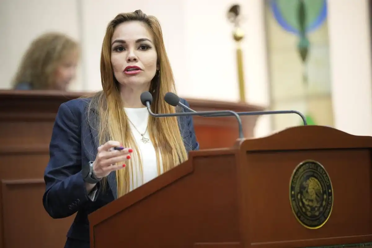 Paola Gárate pide aprobar ley para recuperar la economía de Sinaloa