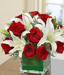 Arreglo Bajo de Rosas & Liliums