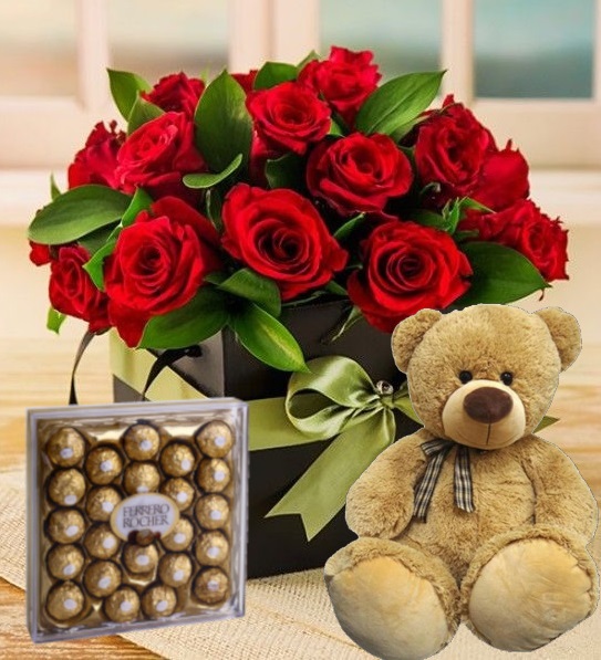 COMBO CAJA 12 ROSAS , PELUCHE Y FERRERO mediano