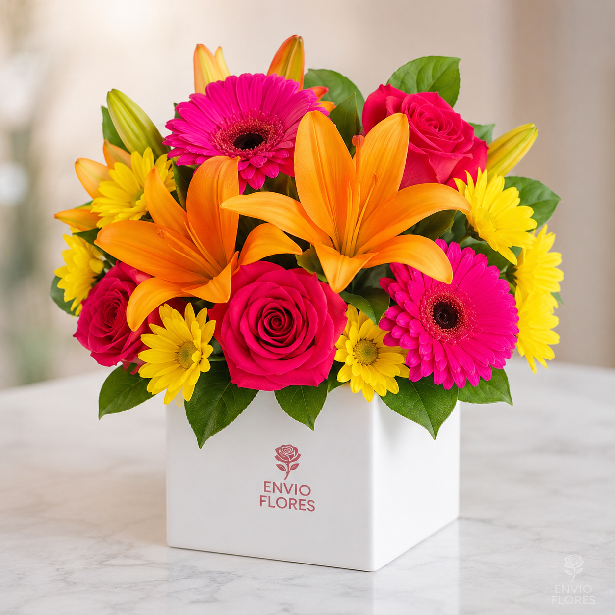 Caja mediana flores surtidas 
