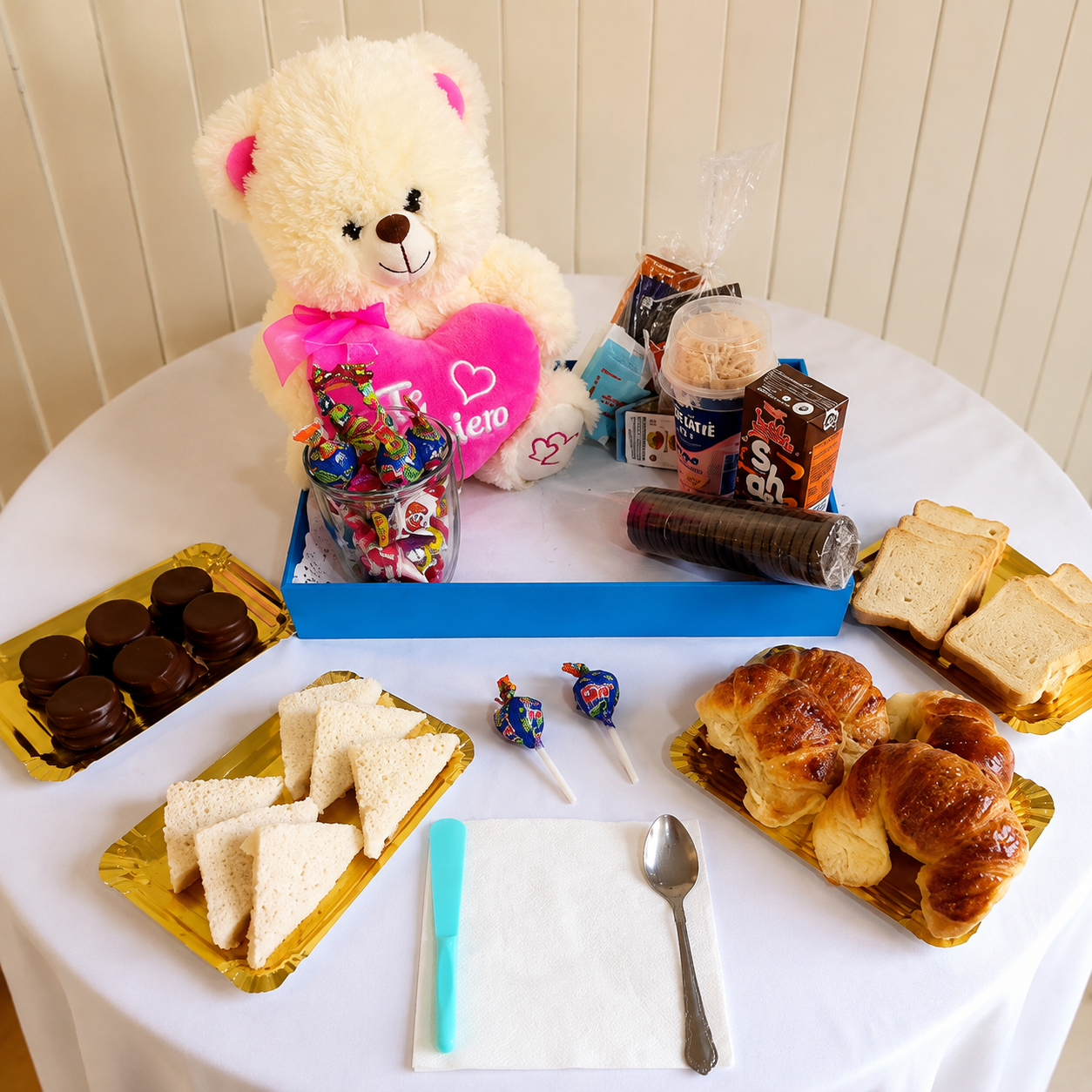 Desayuno Infantil con Peluche