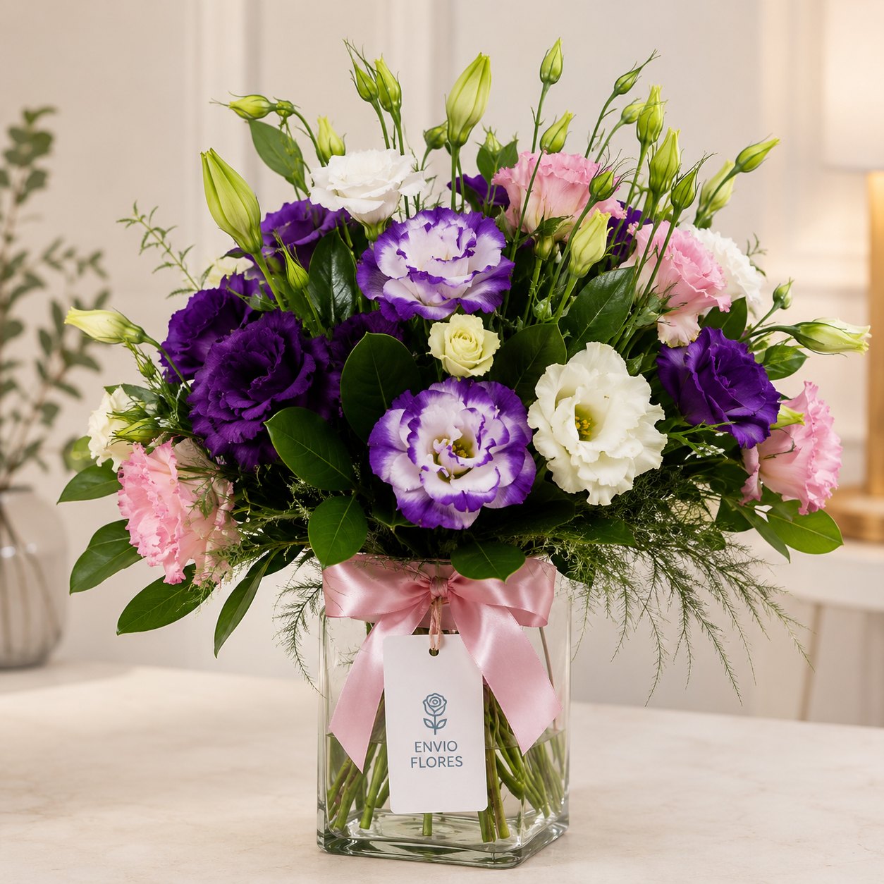 Florero con Lisianthus