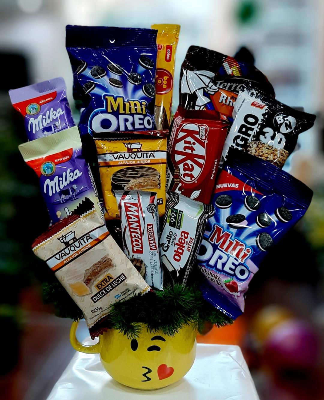 Taza Emoji con Chocolates