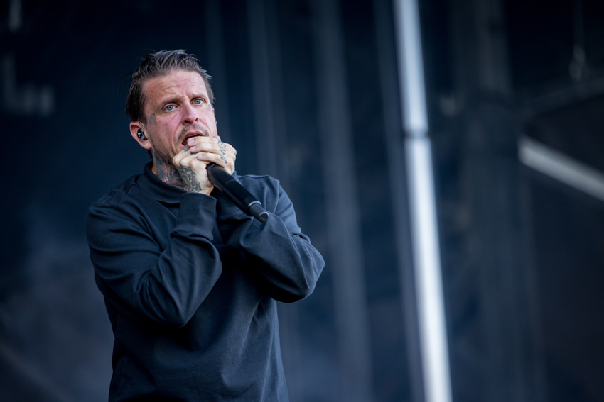 Adept på Fållan – En konsertupplevelse som etsar sig fast