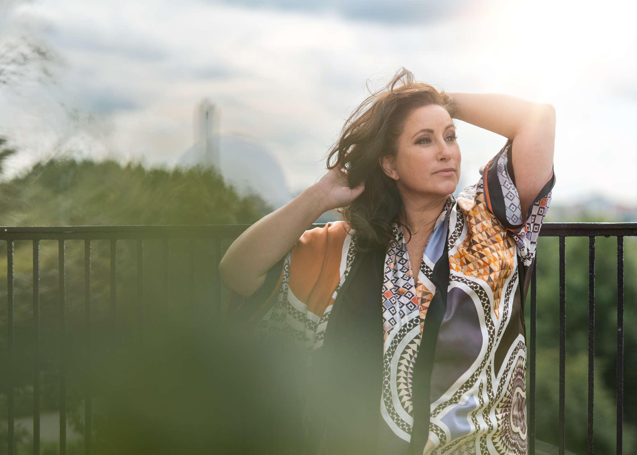 Lisa Nilsson återvänder till Mosebacketerrassen för en festlig sommarkväll - nyhetsbild för artikel av Fredrik Engström