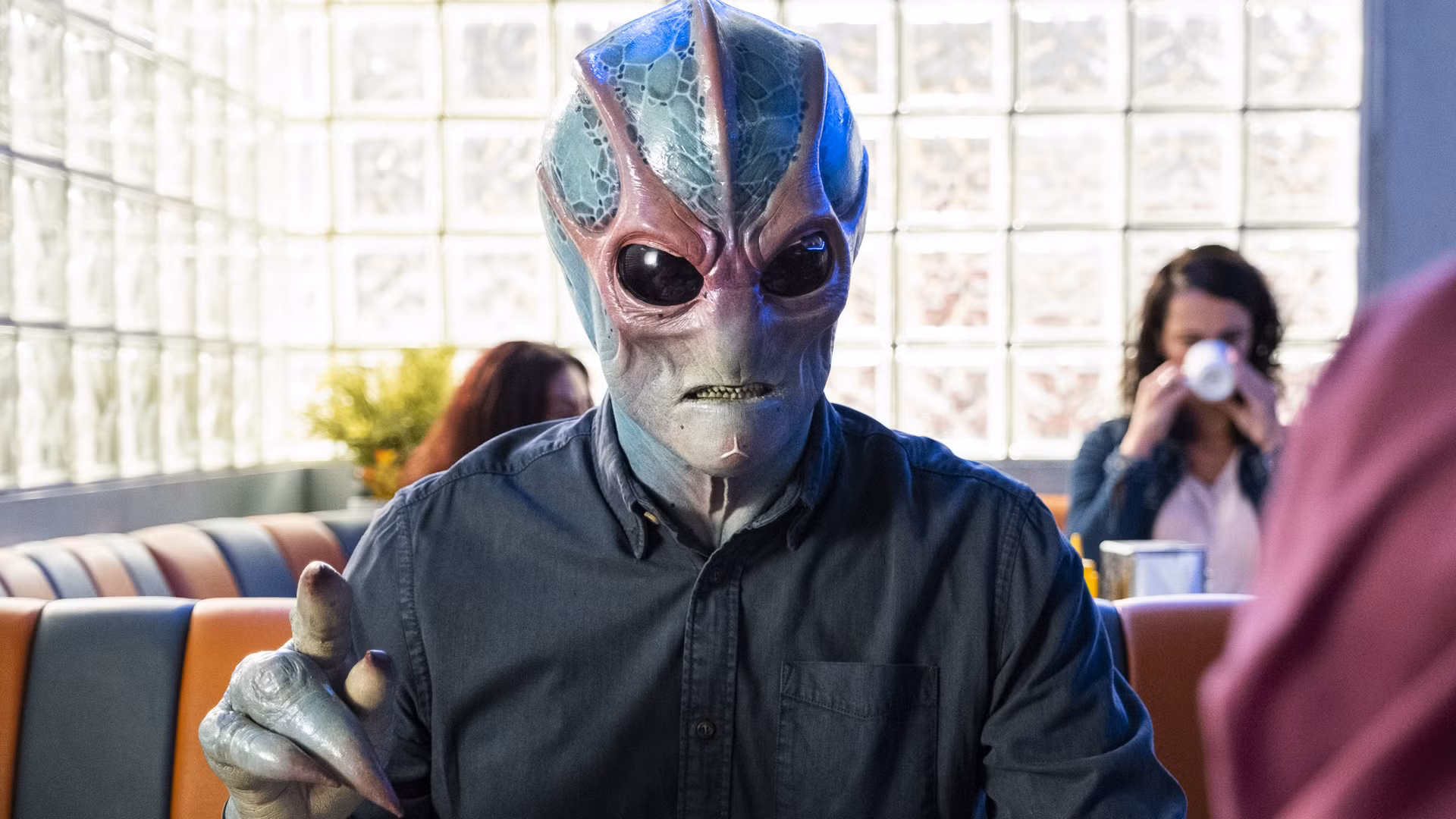 Syfy's 97% RT Show Resident Alien Is TV's Smartest Sci-Fi Comedy Ever Series News Breakdown: Story, Episodes, and What Comes Next cover image