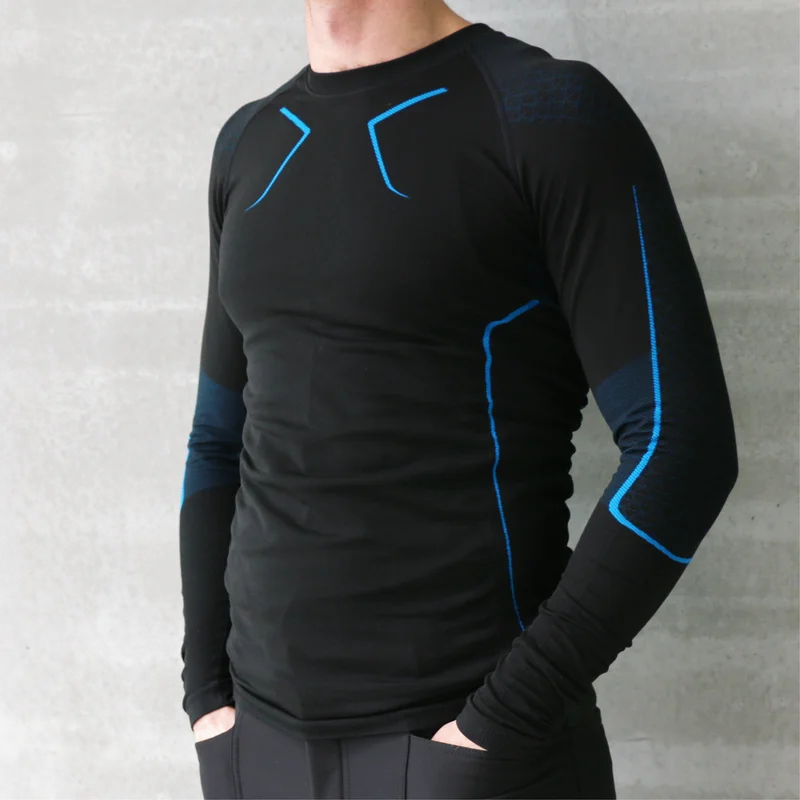 Esko BASE1, Long Sleeved Top