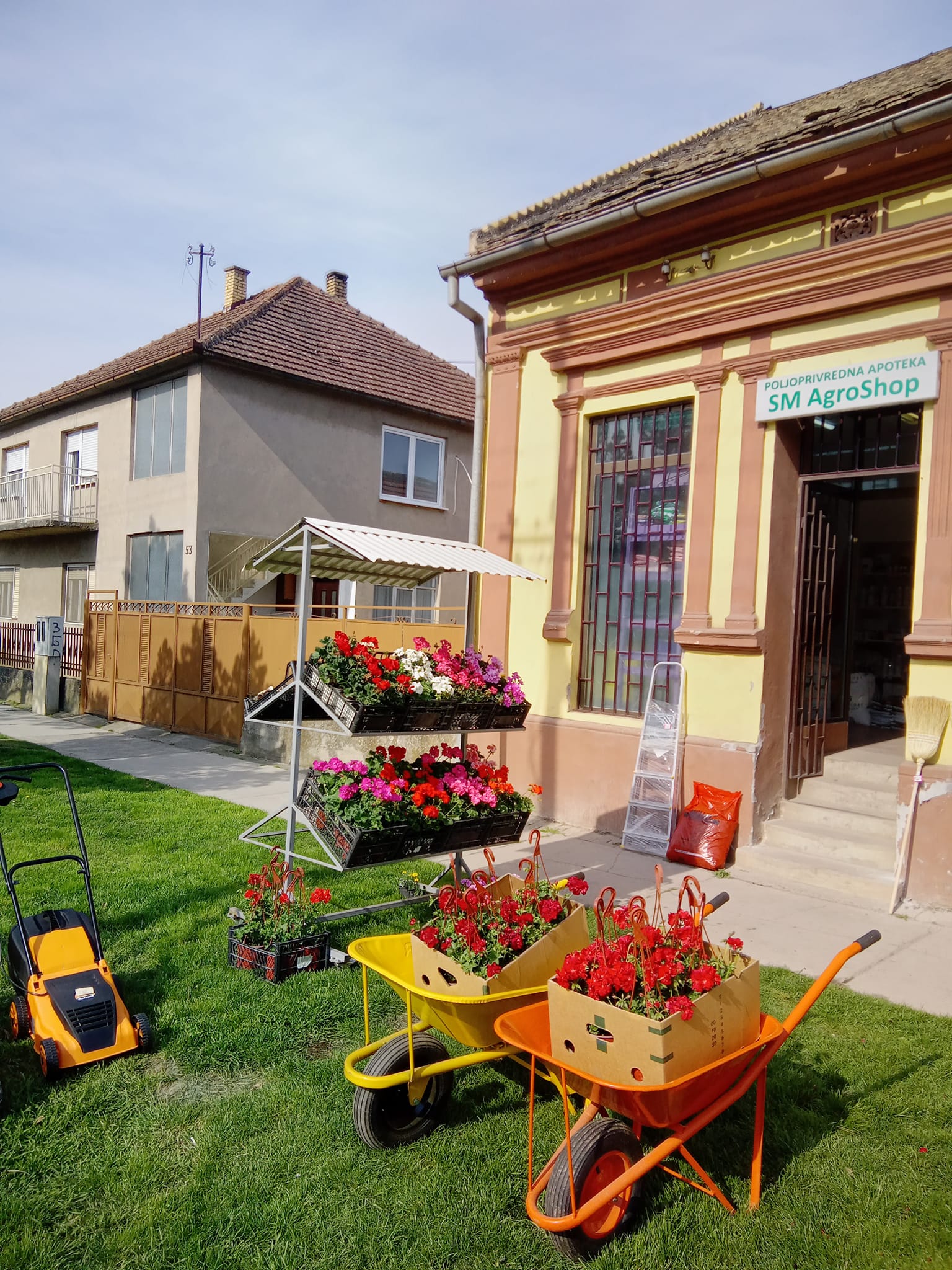 SM AgroShop poljoprivredna apoteka – stručna podrška proizvođačima