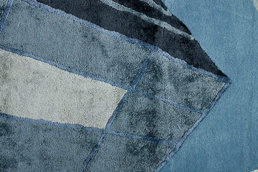 Storm Grey Look-up - Image 3