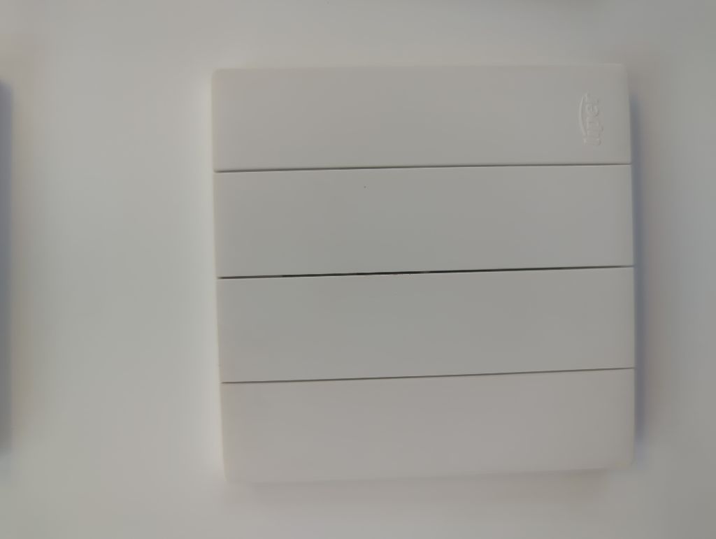 4 Gang 2way switch
