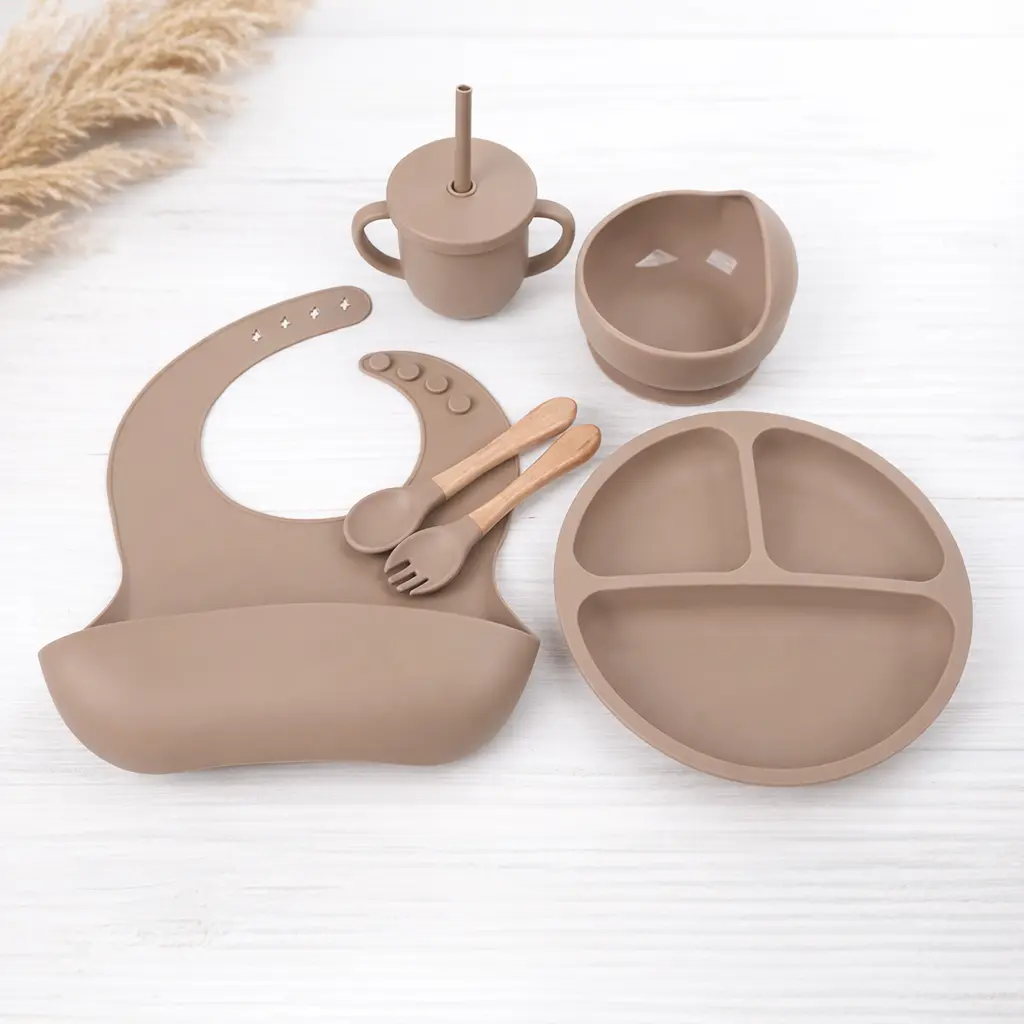 Silikónový riad pre deti – hnedý set (BPA free)