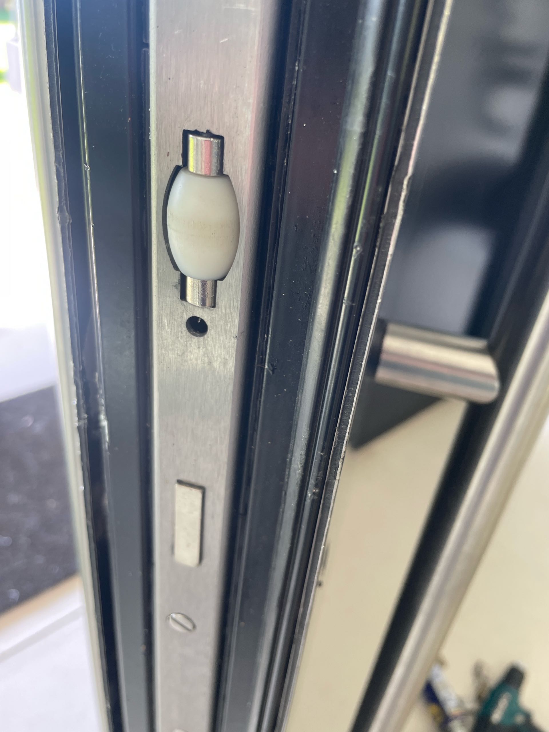 Intervention porte – Garches