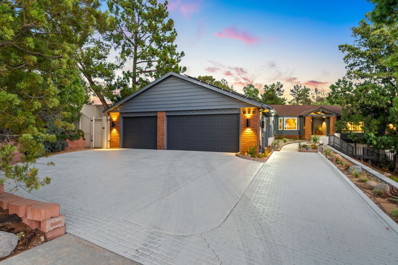 001_905 Vista Del Monte Dr_HIGH RES_20251003