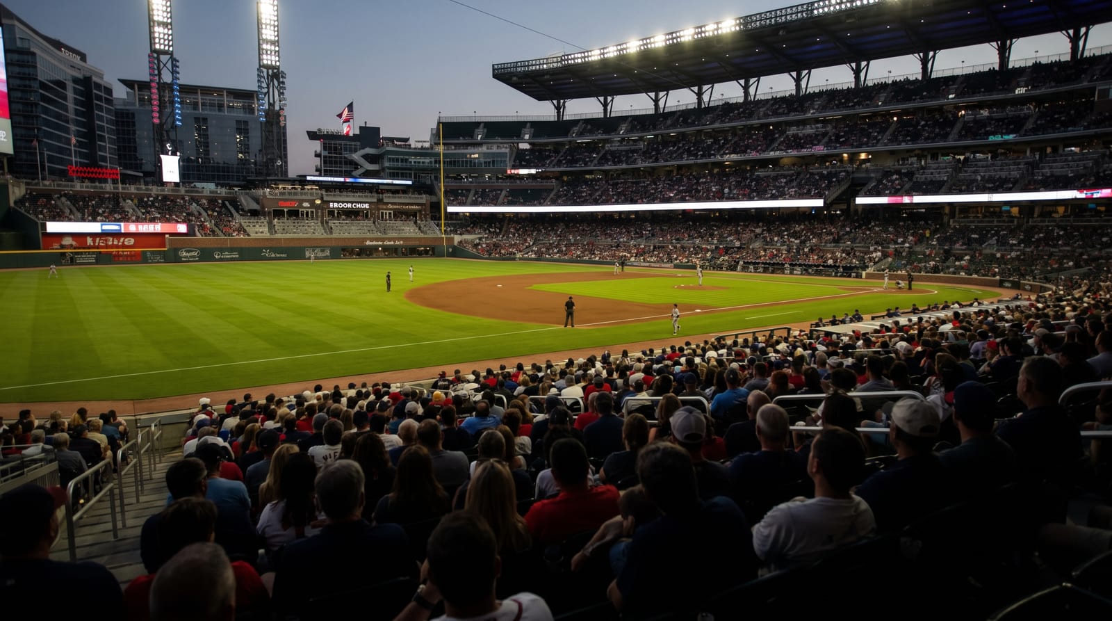 Cubs Rout Braves 7-3 Behind Pete Crow-Armstrong's Four-Hit Night