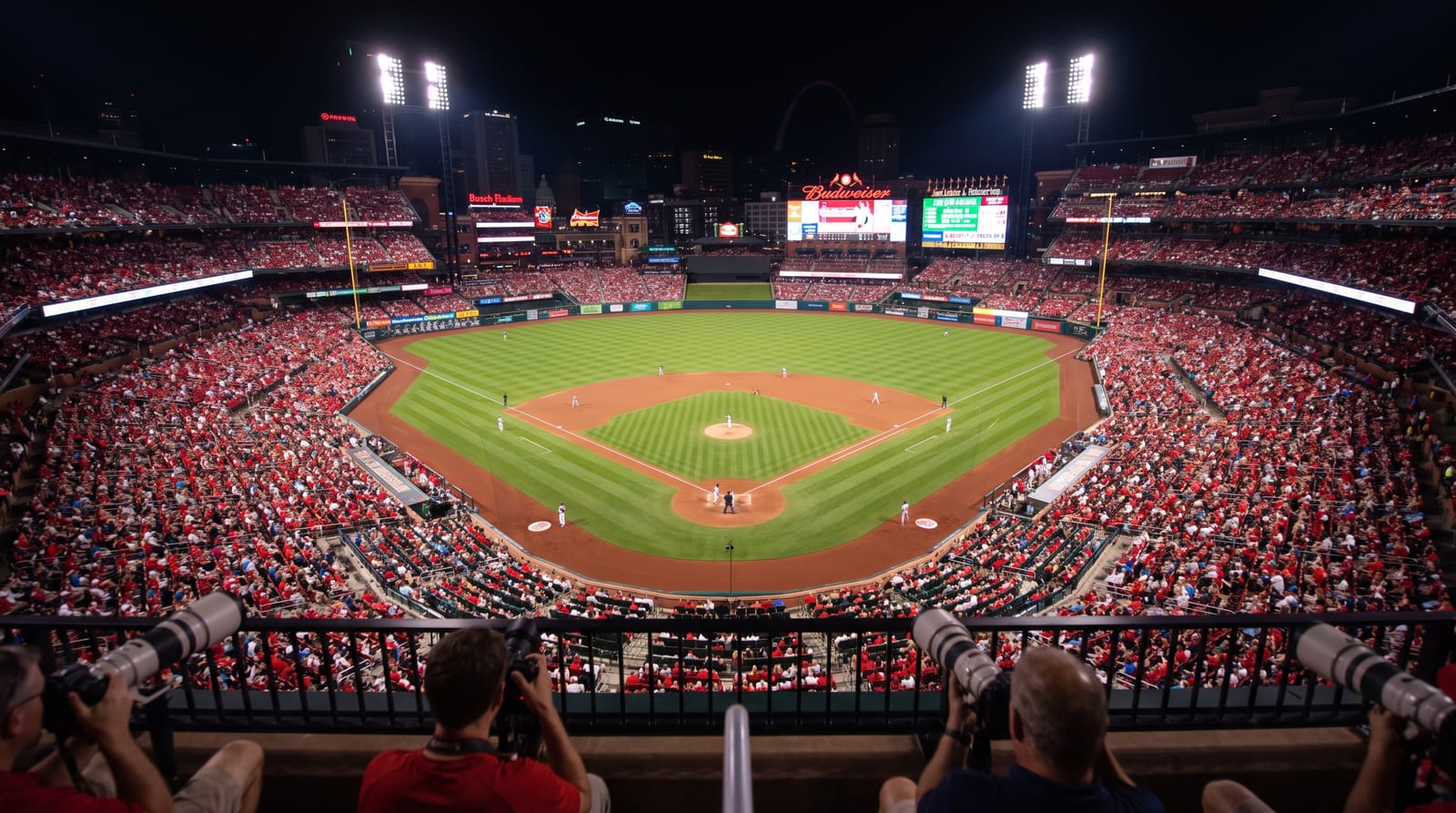 Cardinals Beat Nationals 5-3 on Herrera's Two-Homer Night at Busch Stadium