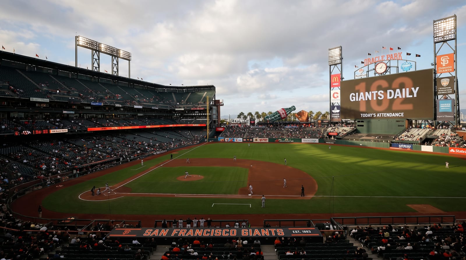 Mets Rally Past Giants 4-2 on Sunday Behind Bichette's Three-RBI Night