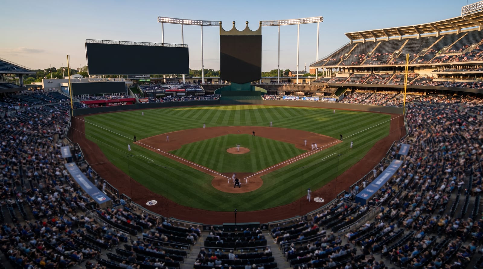 Tigers Rout Blue Jays 10–1 at Rogers Centre Behind Drew Anderson