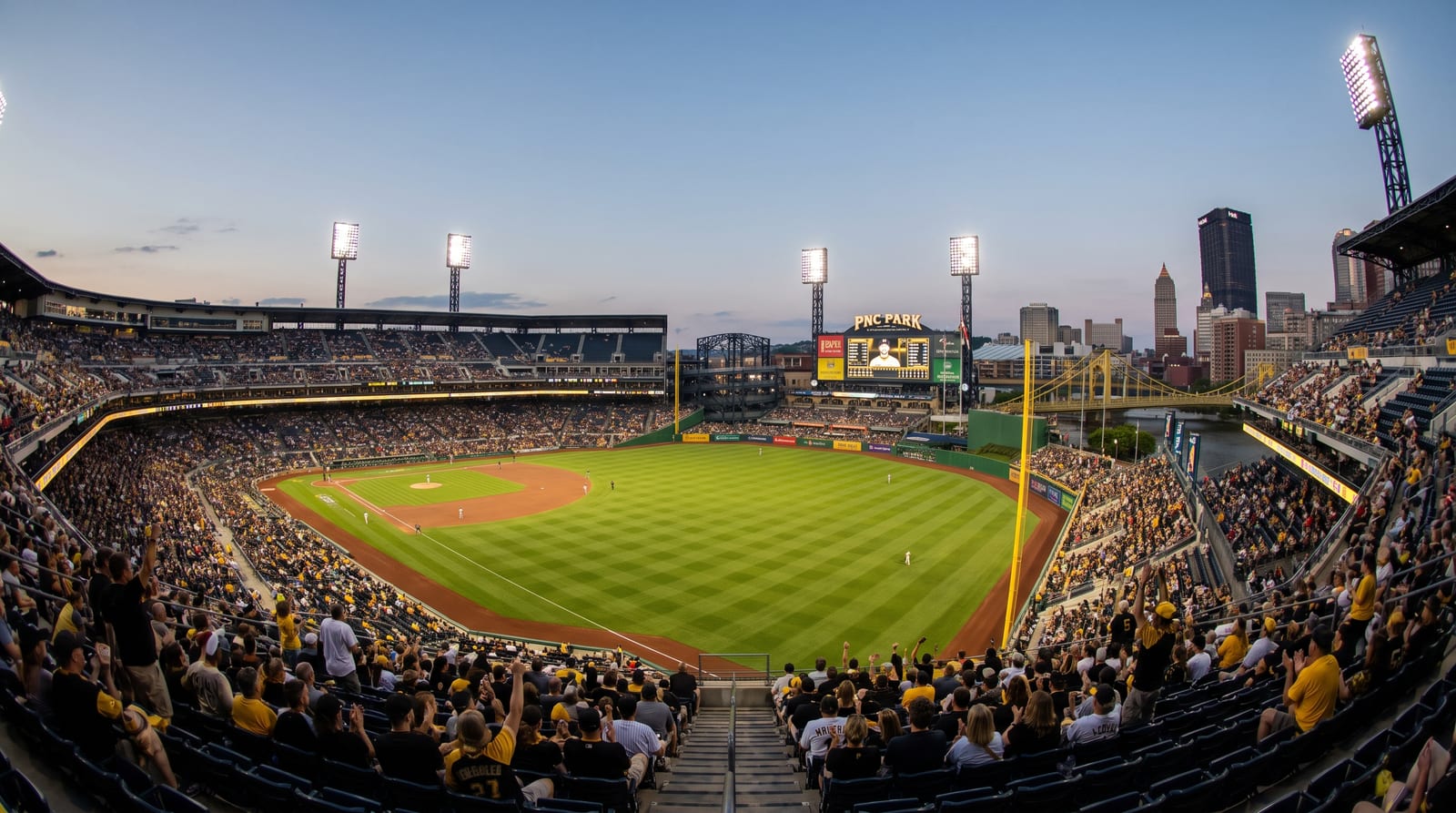 Pirates Beat Tigers 4-2 on Sunday Behind Griffin Homer, Bachar Win