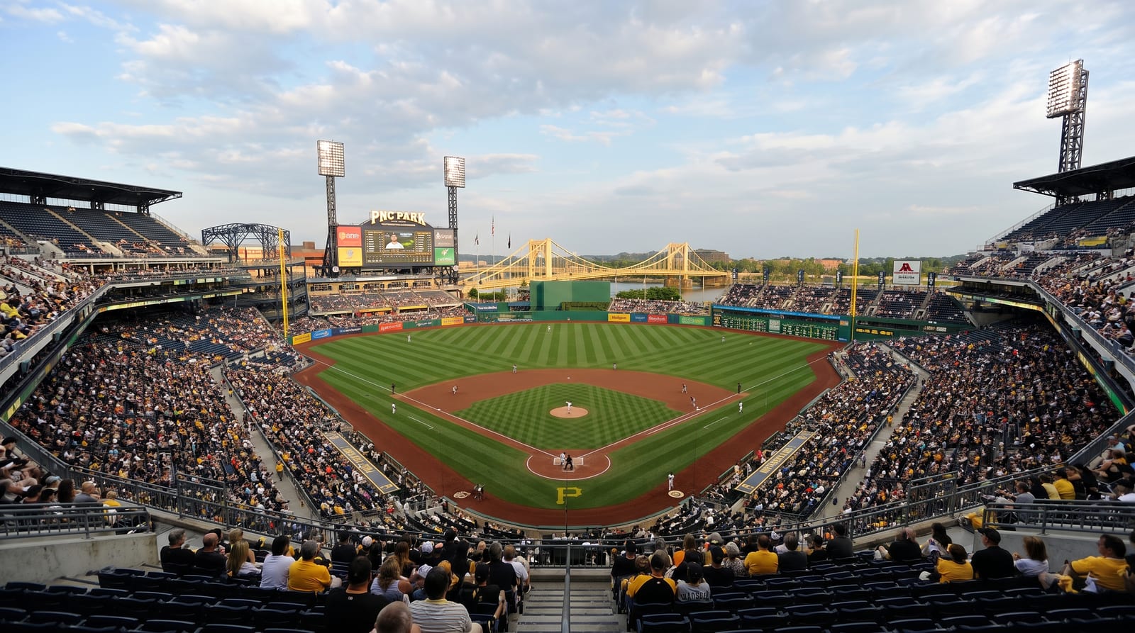 Brandon Lowe Sets Pirates Second Baseman Home Run Record With 25 in 2026