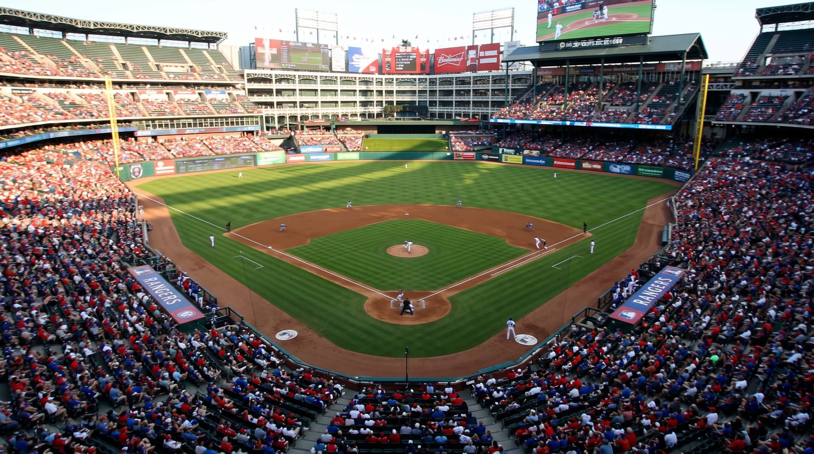 Rangers Beat Angels 5-3 Behind Quantrill's Six Scoreless Innings