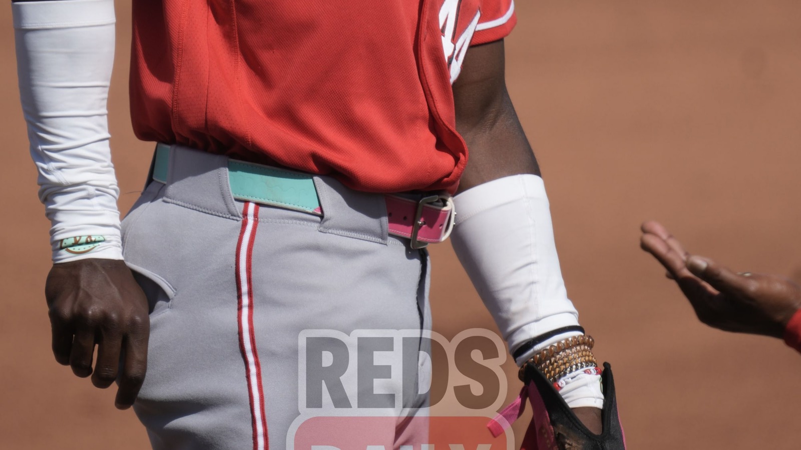 Reds Rally Past Royals 5-4 in Ninth-Inning Spring Training Thriller