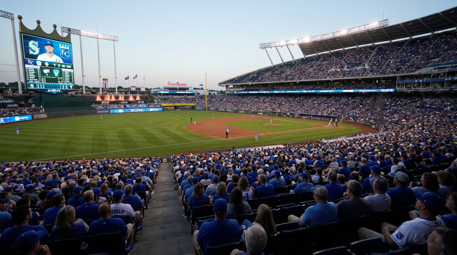 Marlins Beat Royals 6-3 at Kauffman Stadium on September 1