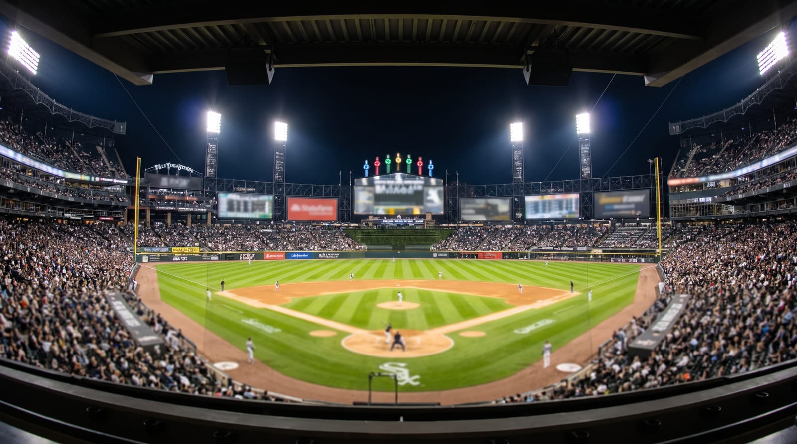 White Sox Edge Twins 3-2 on Benintendi's Three-Hit, One-Homer Night
