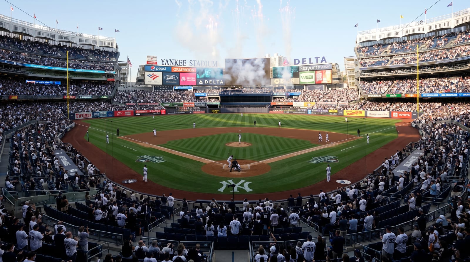 Yankees Beat Blue Jays 8-3 Behind Chisholm, Grisham Home Runs