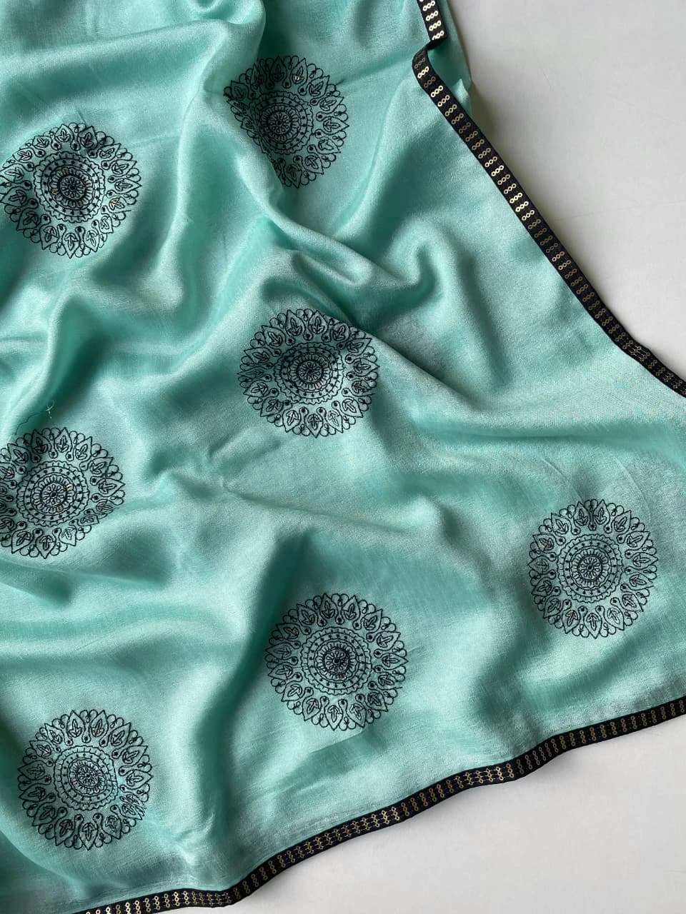 1004 CRUSH SAREE Sarees wholesale CRUSH - Ethnicaa thumbnail 9