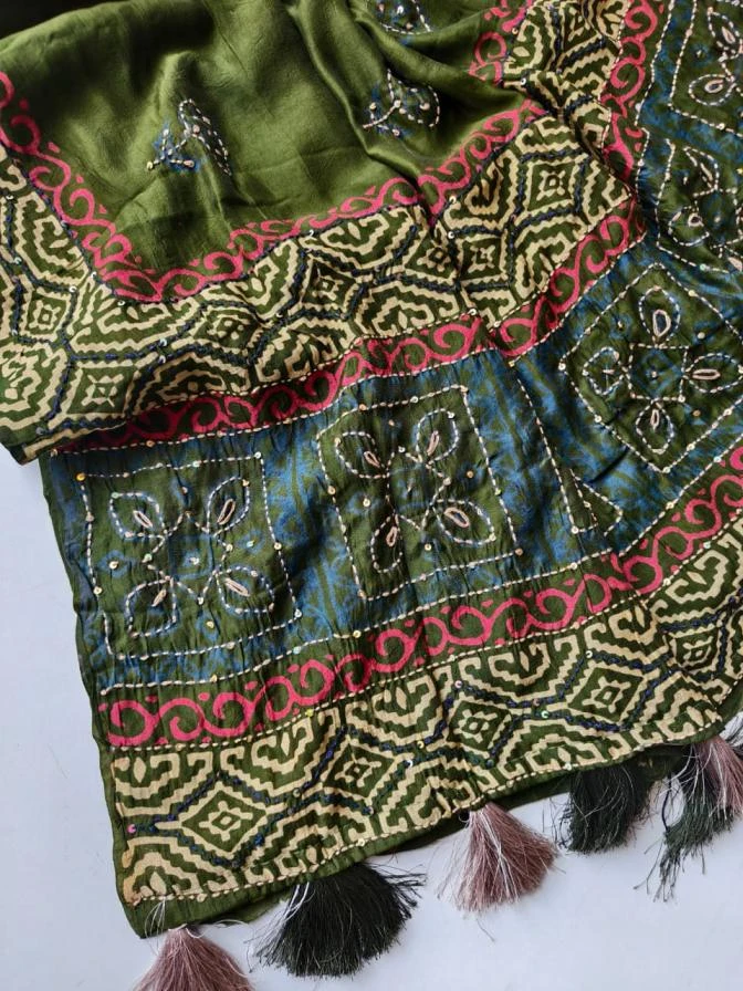 1056 Sarees wholesale Chanderi Cotton - Ethnicaa thumbnail 10